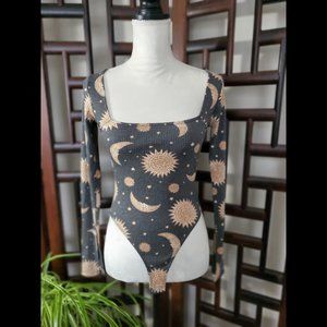 NWOT Forever 21 Sun and Moon Long Sleeve Bodysuit (Size S)